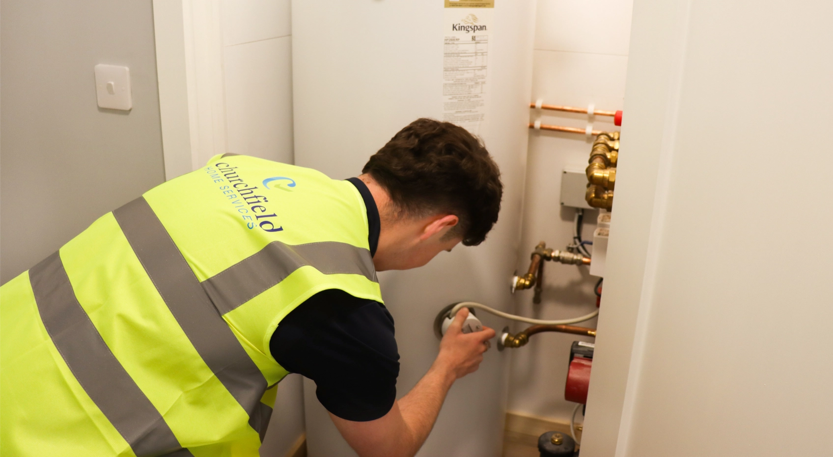 We’ll install your indoor hot water cylinder, and if required, upgrade your radiators — safely removing and recycling the old ones.